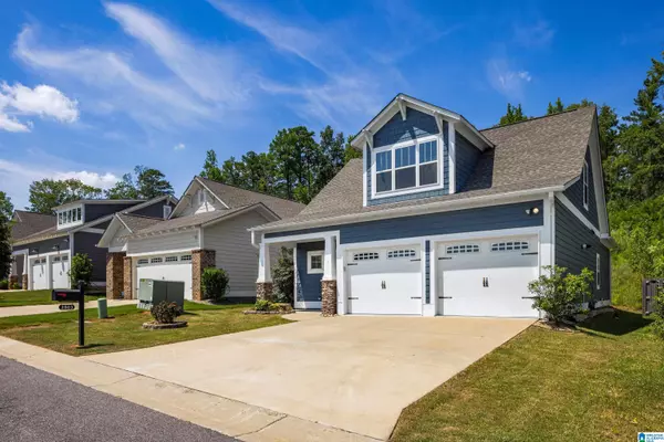 Birmingham, AL 35211,2803 VILLAGE LANE