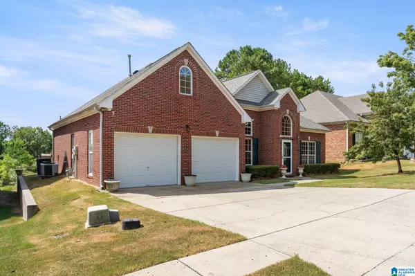 Pelham, AL 35124,160 VILLAGE LANE