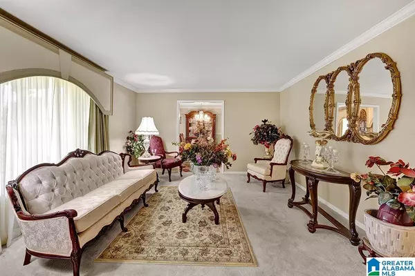 Birmingham, AL 35214,728 MADELINE DRIVE