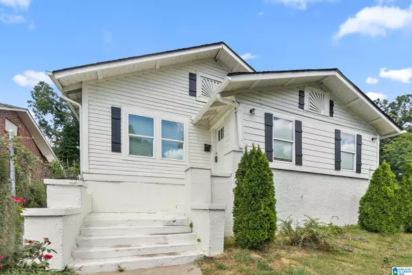 Birmingham, AL 35204,732 8TH COURT W