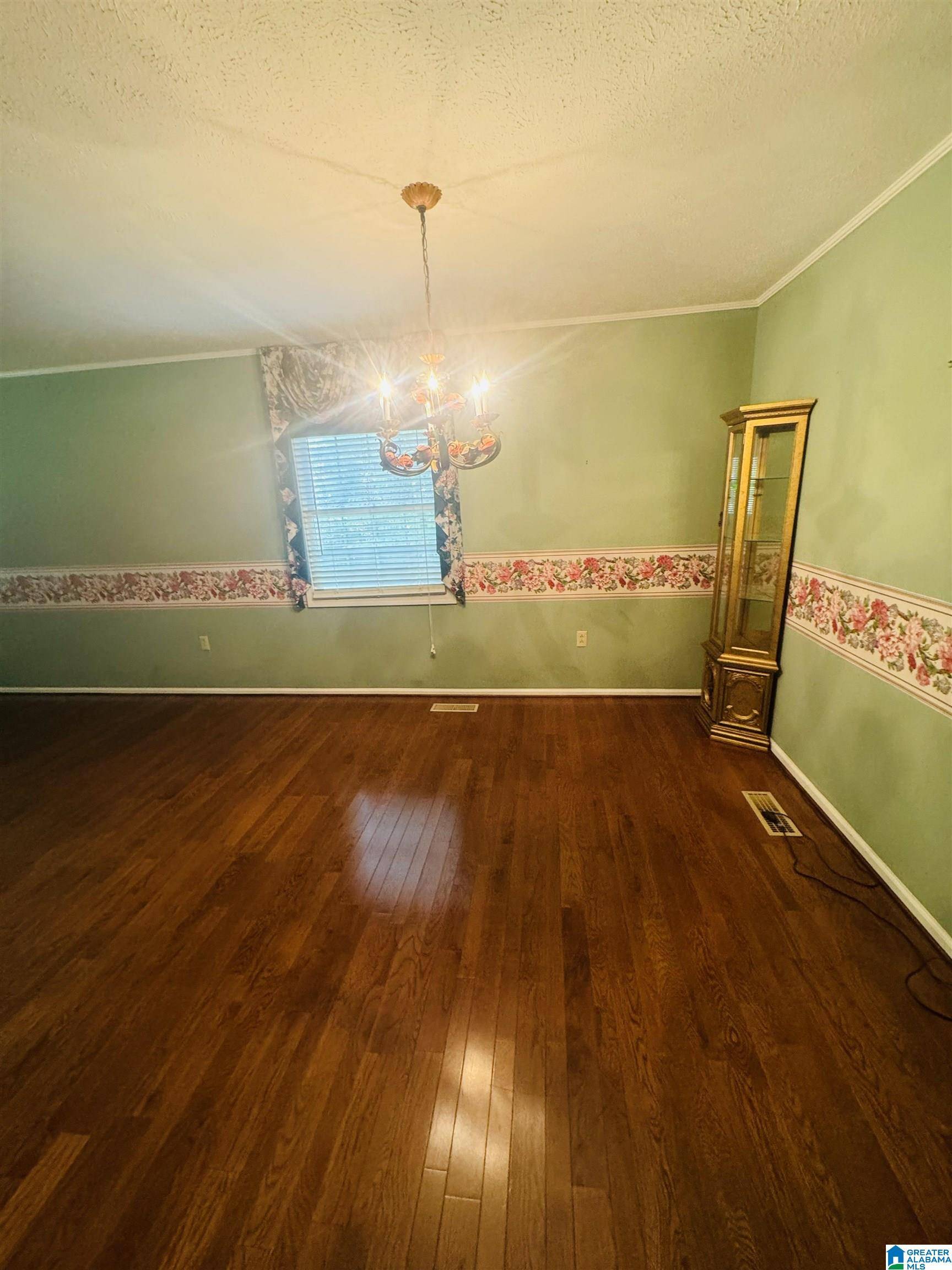 Roanoke, AL 36274,573 DAVIS DRIVE