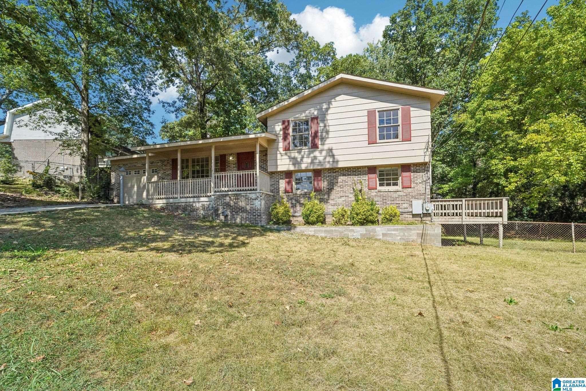 Birmingham, AL 35215,1612 5TH WAY NW