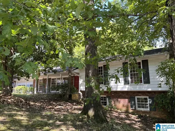 4804 LINCREST DRIVE, Birmingham, AL 35222