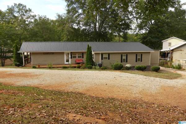 523 COUNTY ROAD 1293, Wedowee, AL 36278