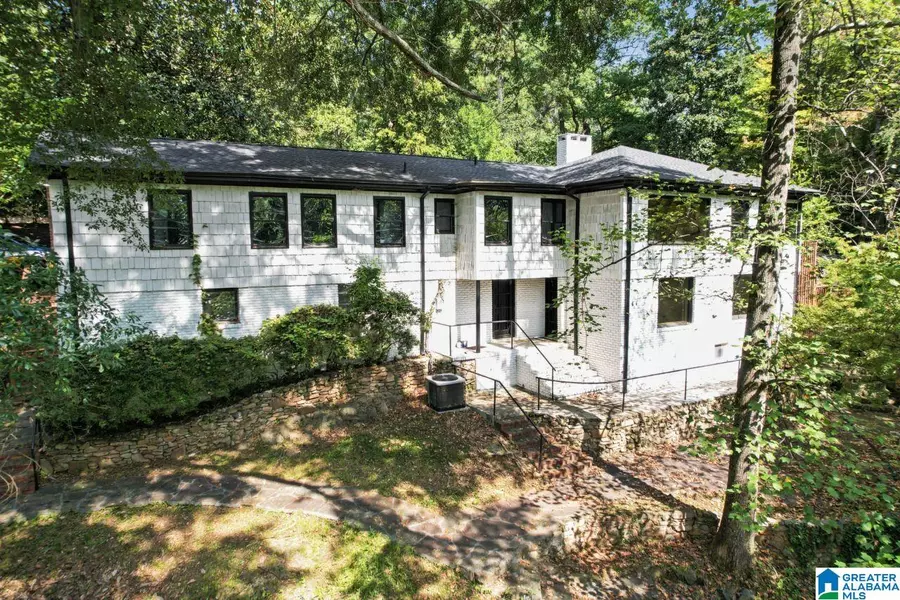 2201 LANE PARK ROAD, Mountain Brook, AL 35223