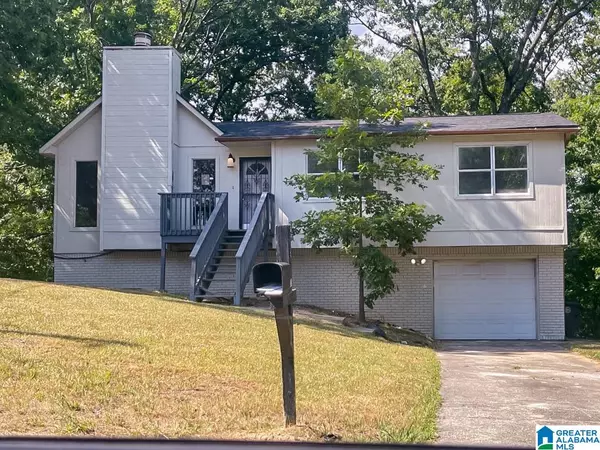 3035 APPLE VALLEY LANE, Birmingham, AL 35215