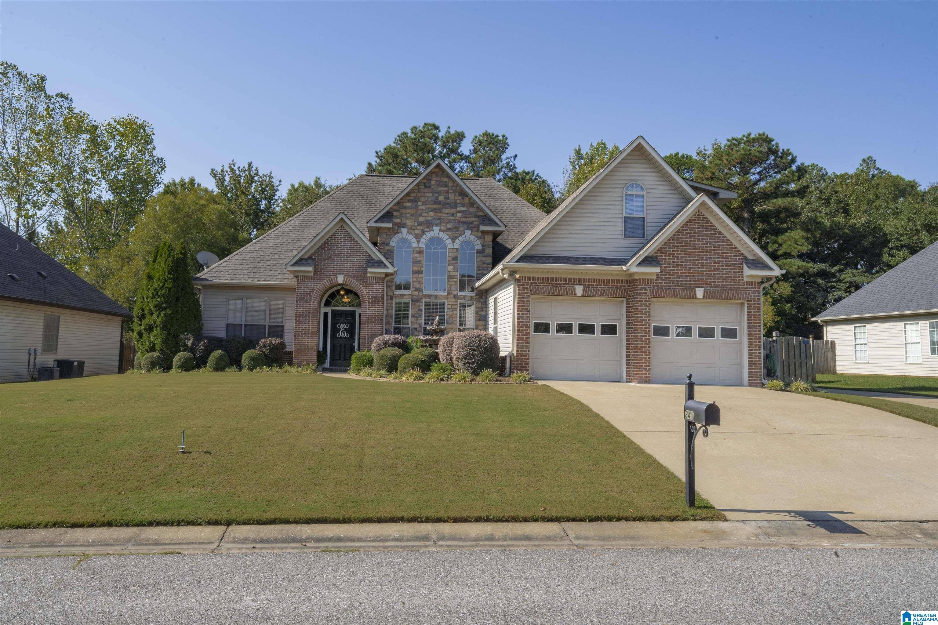 245 CAMDEN LAKE DRIVE, Calera, AL 35040