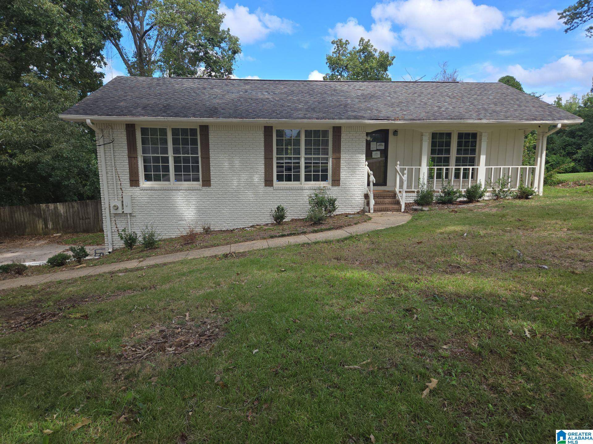 Fultondale, AL 35217,3032 TERESA DRIVE