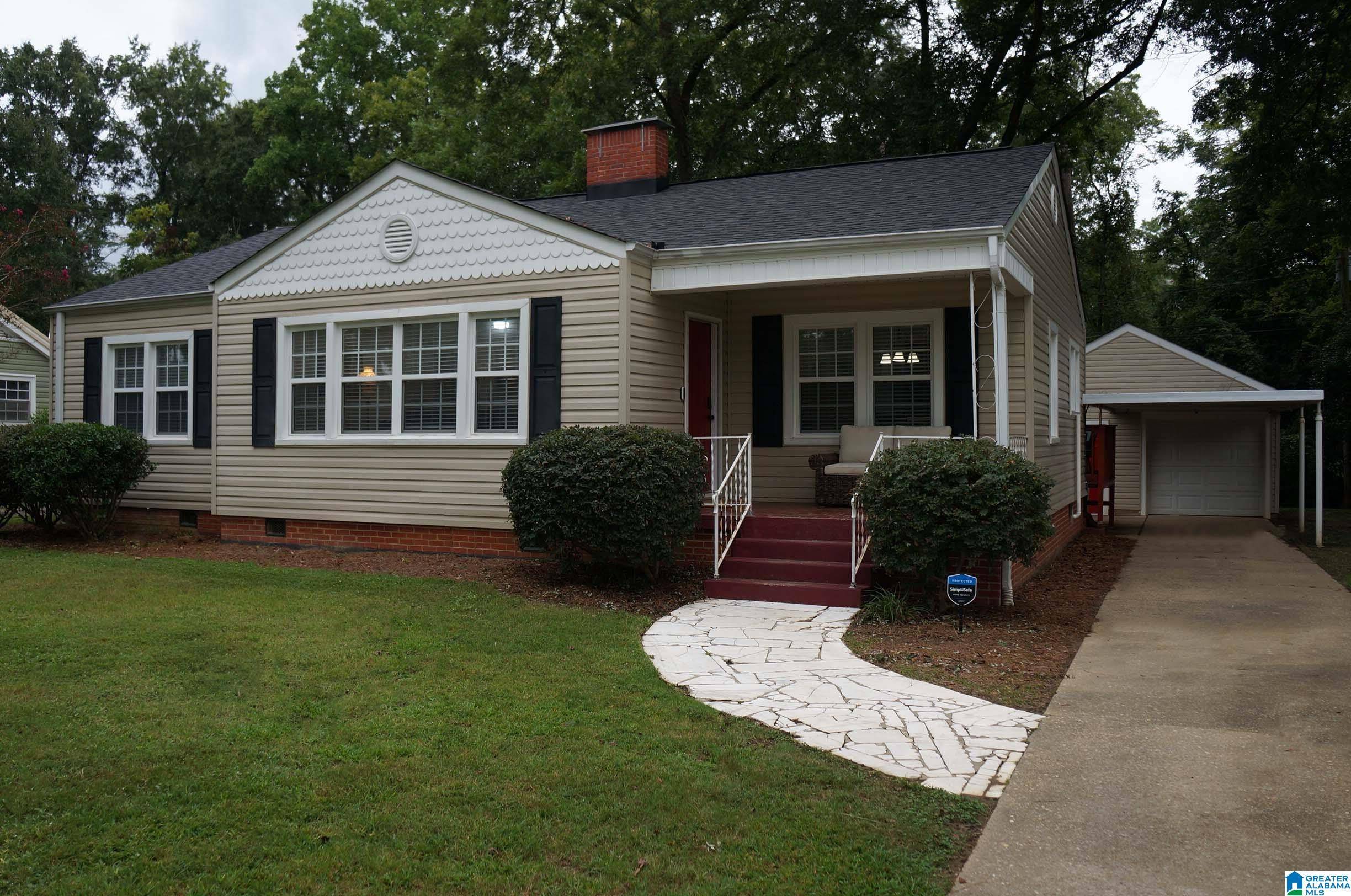 Sylacauga, AL 35150,207 ANNISTON DRIVE