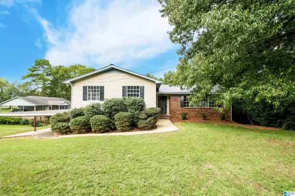 704 DRAKE AVENUE, Bessemer, AL 35020