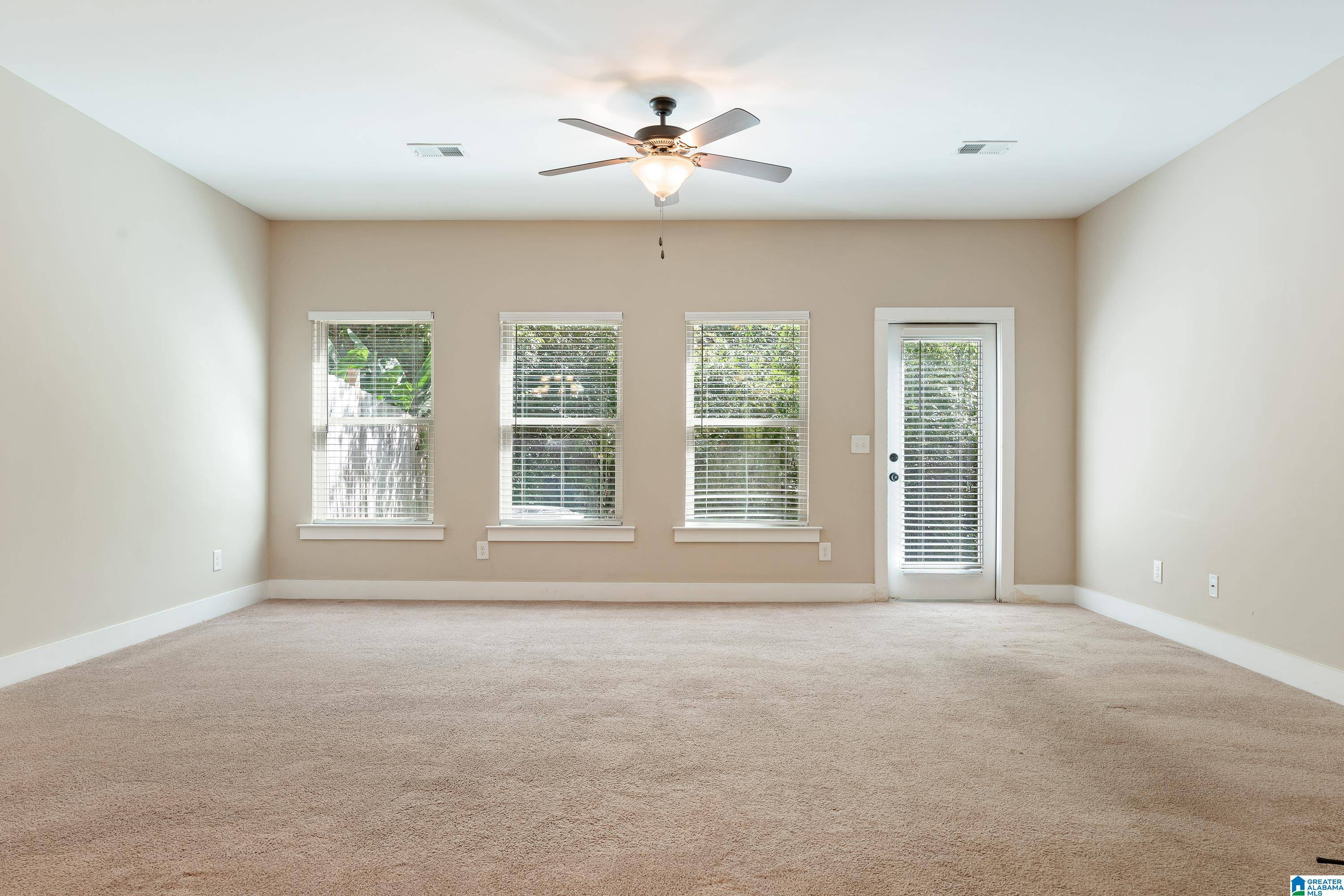 Gardendale, AL 35071,4281 LOCHSHIRE LANE