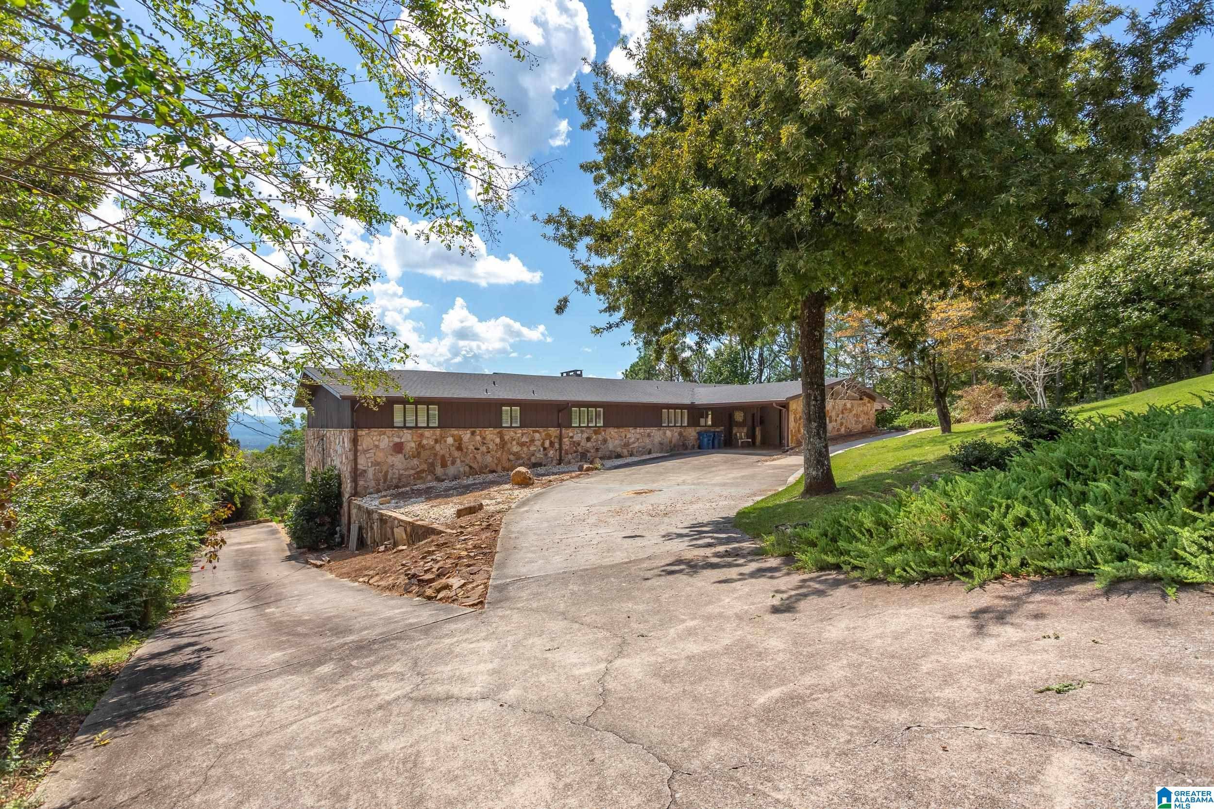 Anniston, AL 36207,2 RENDALIA ROAD