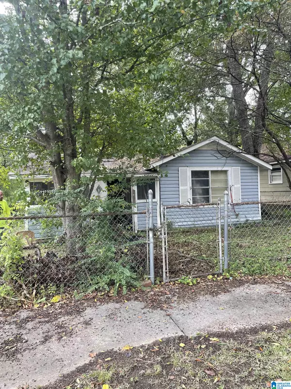 Gadsden, AL 35904,411 LINCOLN AVENUE