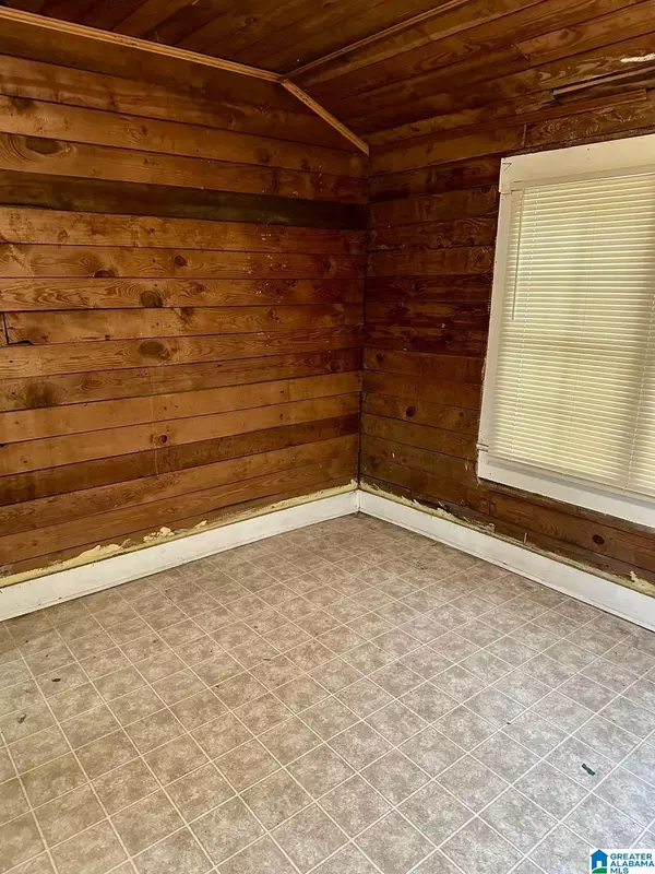 Tarrant, AL 35217,717 JACKSON BOULEVARD