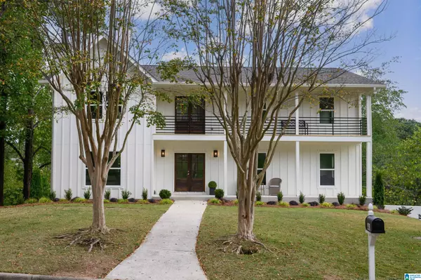 441 VES TRACE,  Vestavia Hills,  AL 35216