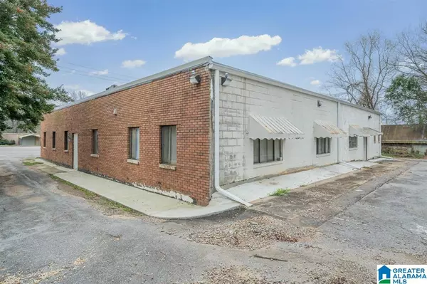 Hueytown, AL 35023,108 BROOKLANE DRIVE