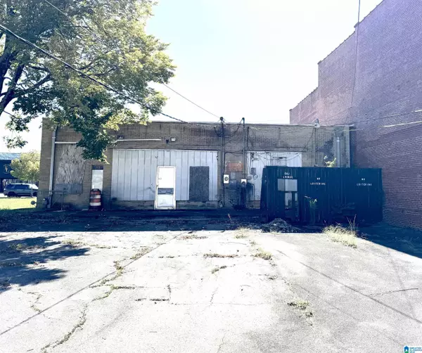 Birmingham, AL 35206,7608 1ST AVENUE N