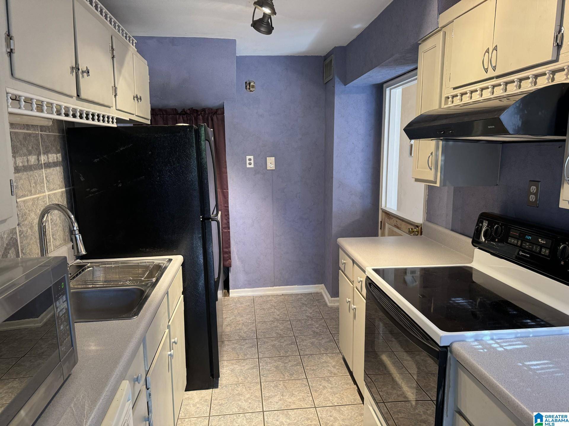 Homewood, AL 35209,1771 VALLEY AVENUE #F