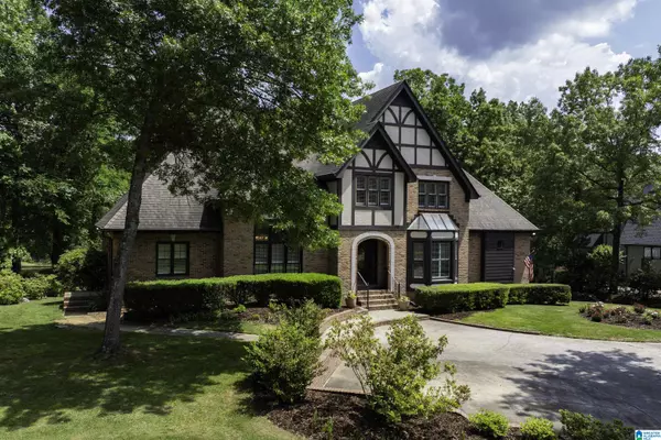 3549 SHANDWICK PLACE, Hoover, AL 35242