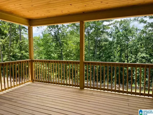 Vestavia Hills, AL 35242,1203 BRAYFIELD CREST DRIVE