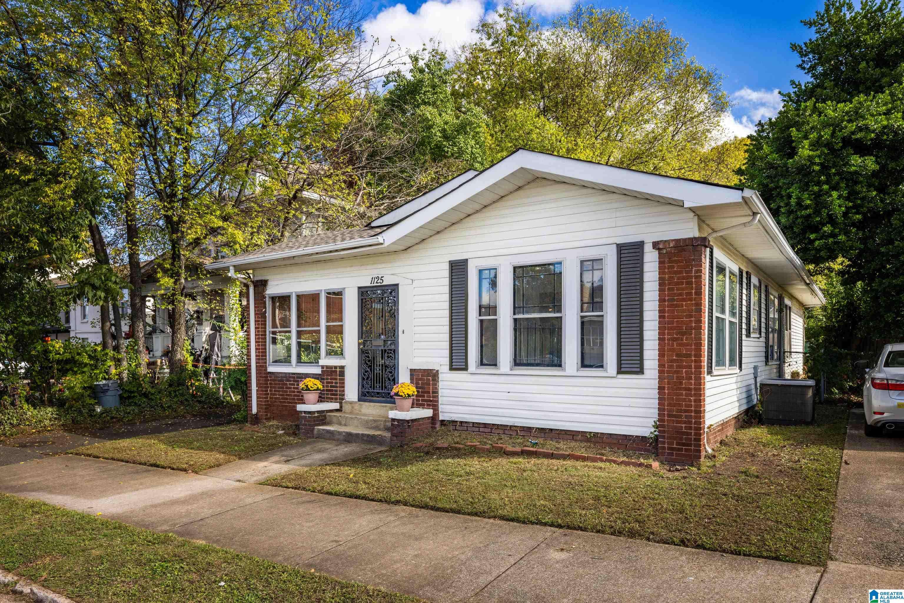 Birmingham, AL 35205,1125 11TH PLACE S