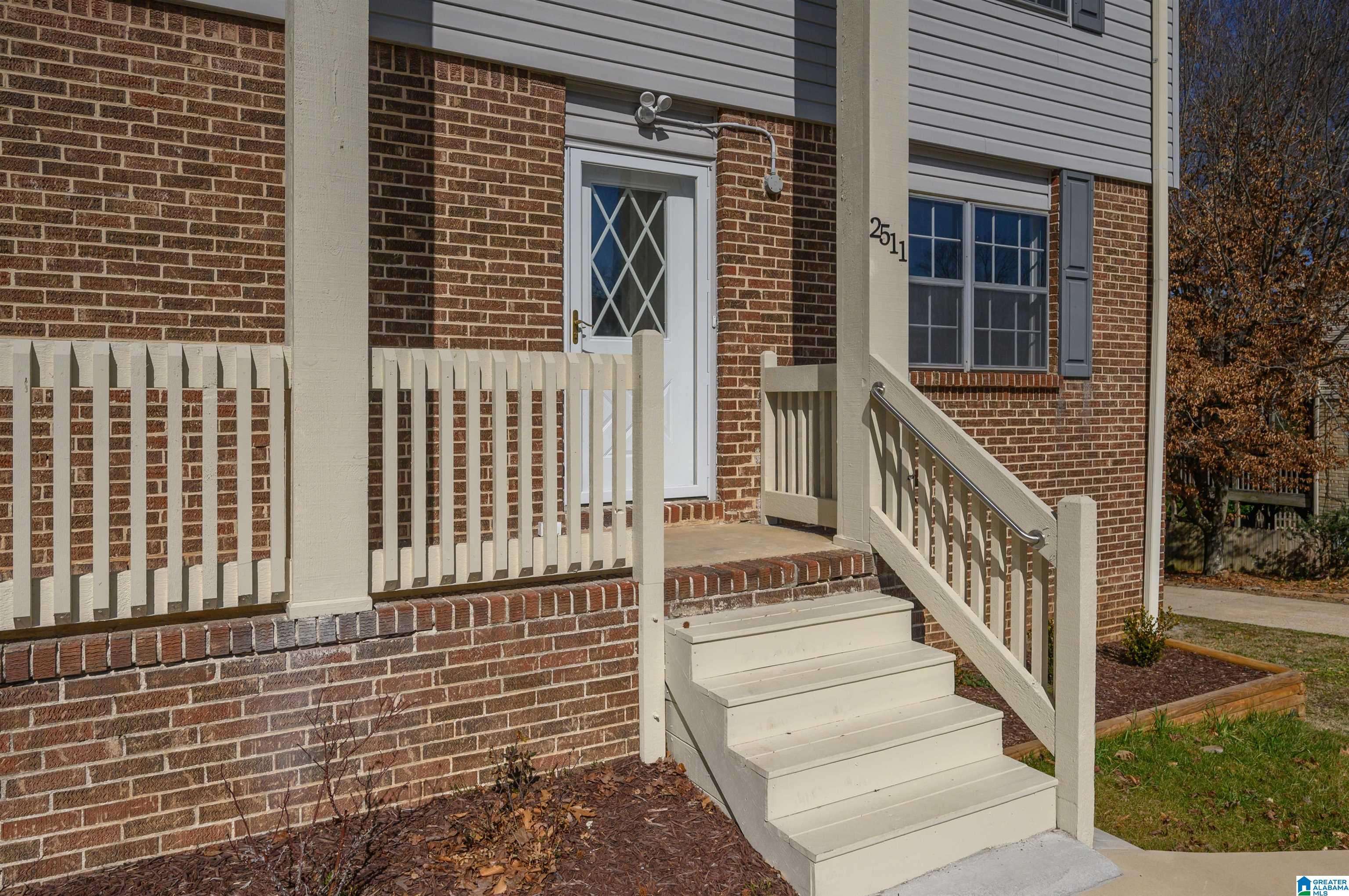 Birmingham, AL 35226,2511 HAWKSBURY LANE