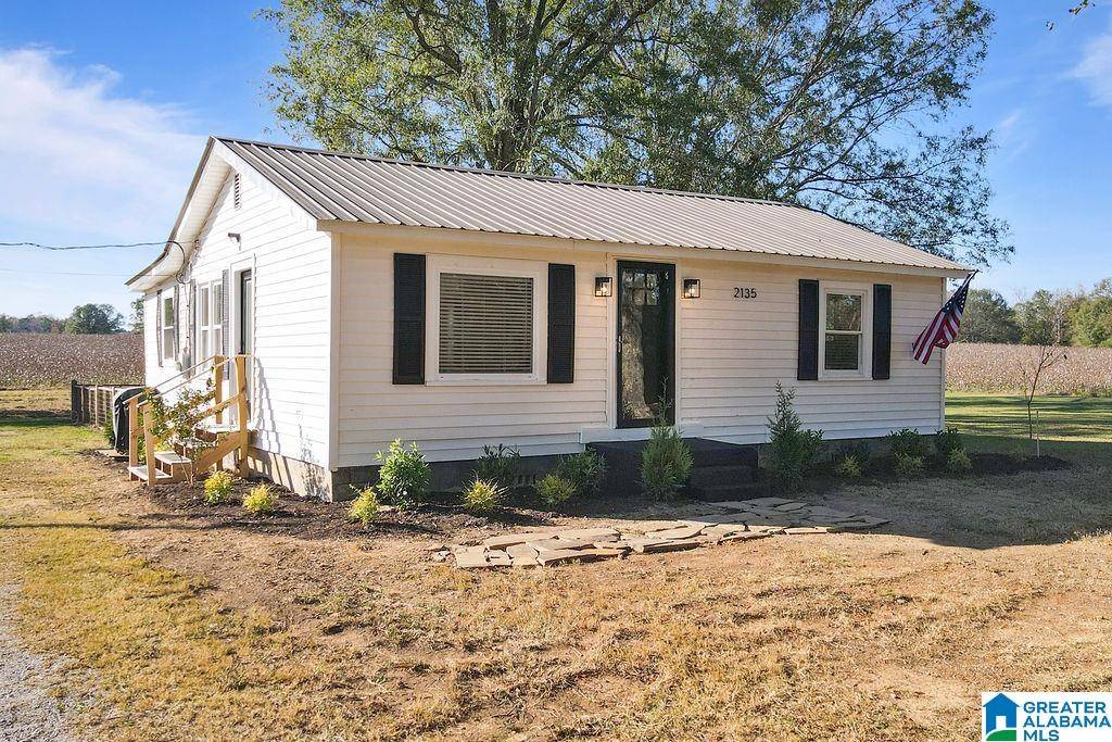 2135 HIGHWAY 77, Columbiana, AL 35051