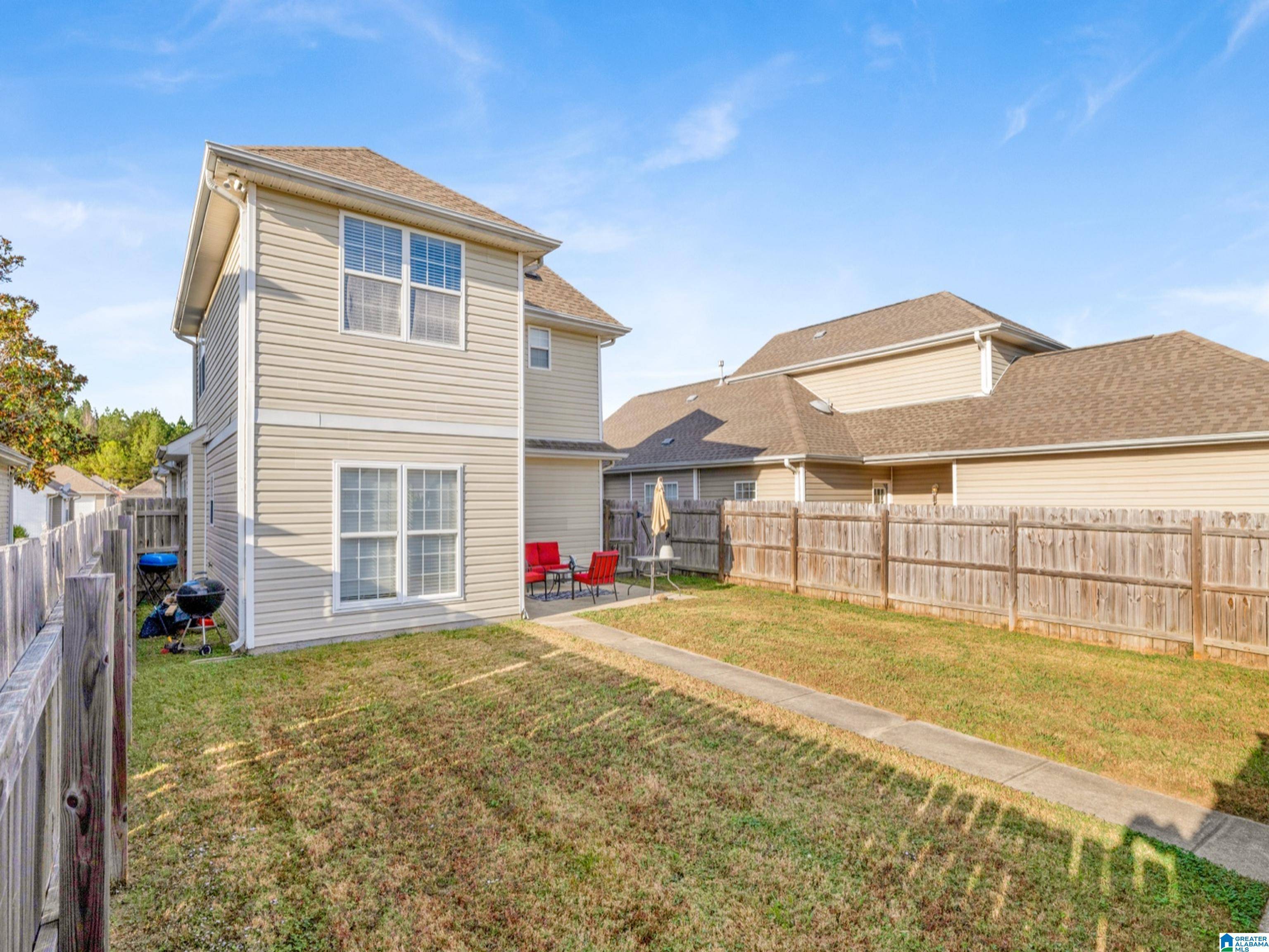Calera, AL 35040,2074 VILLAGE LANE