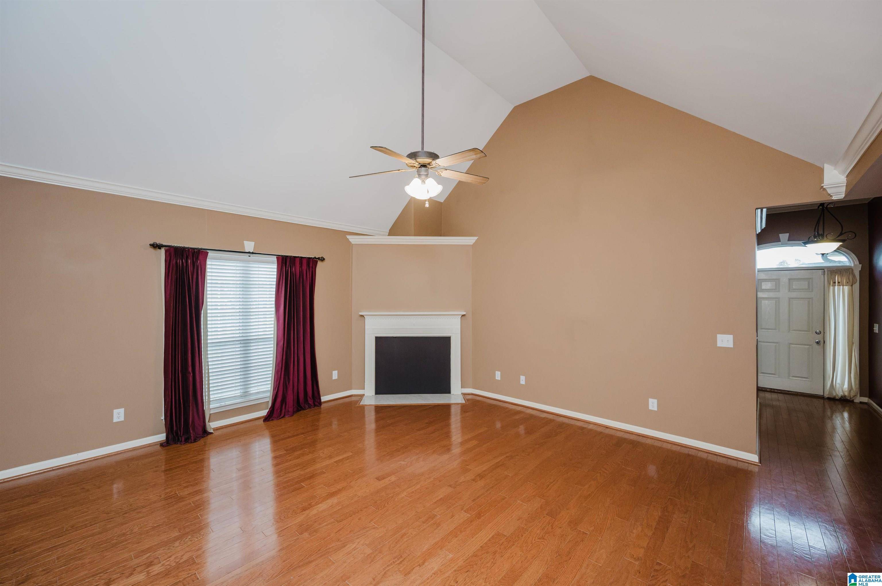 Alabaster, AL 35007,736 BARKLEY CIRCLE