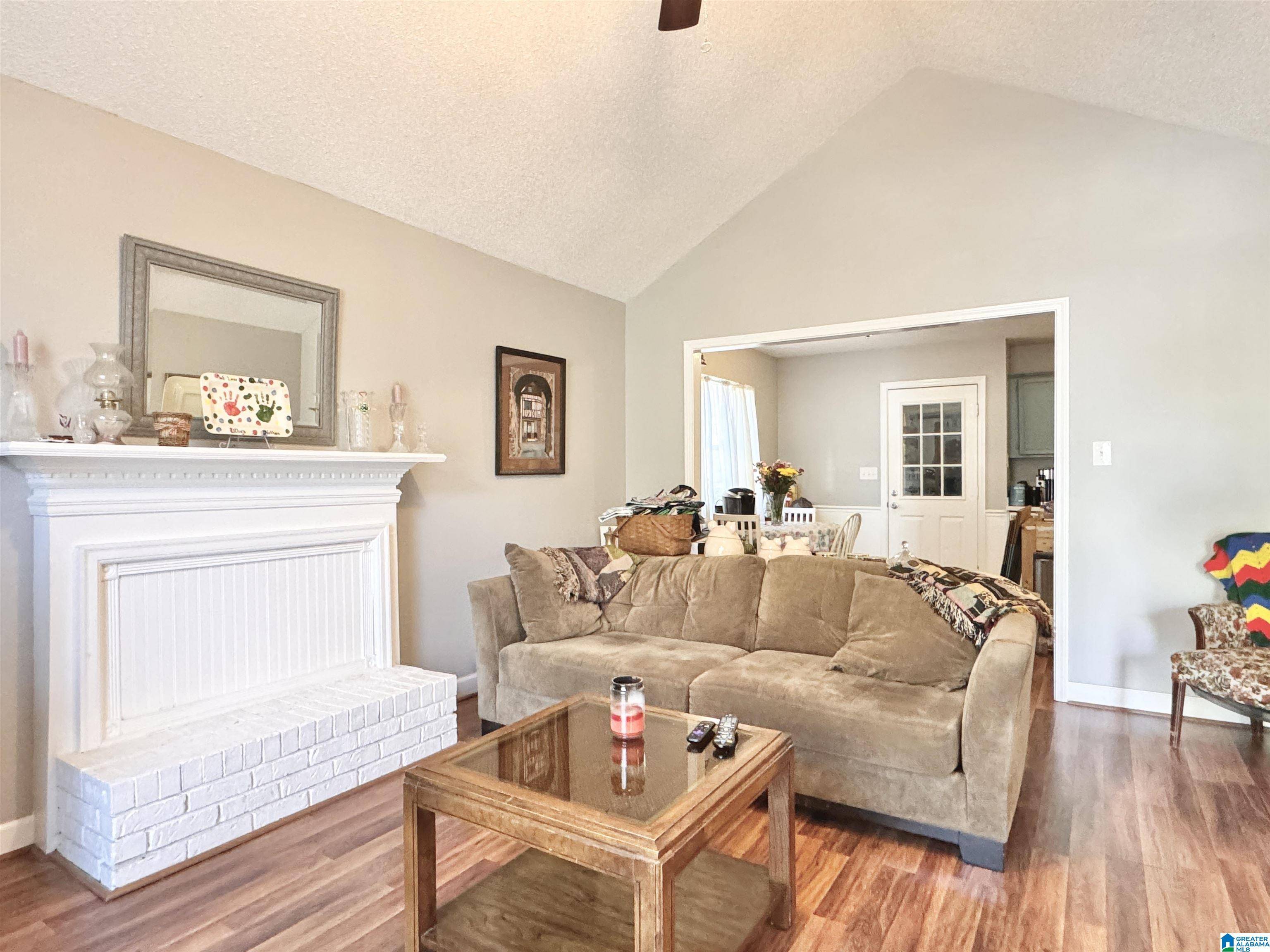 Alabaster, AL 35114,123 CARRIAGE DRIVE
