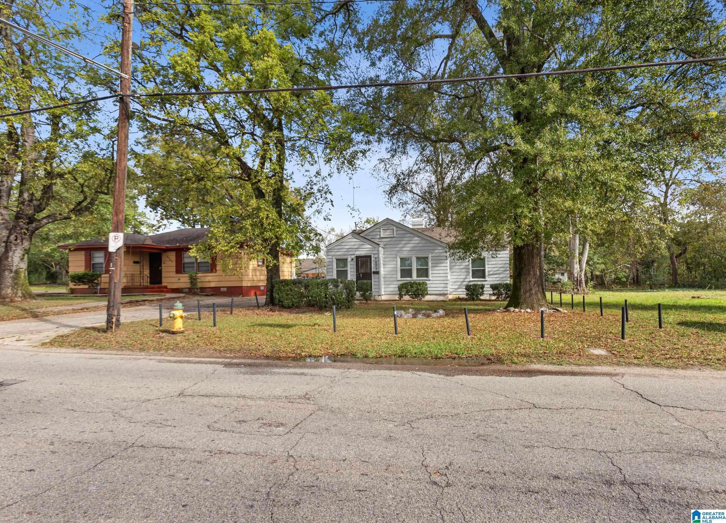 4805 AVENUE V, Birmingham, AL 35208