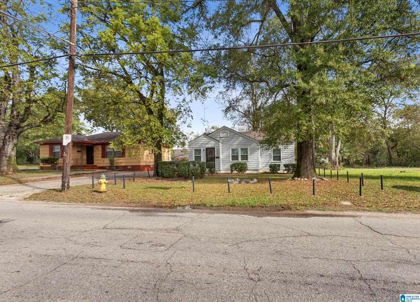 4805 AVENUE V, Birmingham, AL 35208