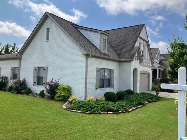 Gardendale, AL 35071,7121 OAK CRESCENT LANE