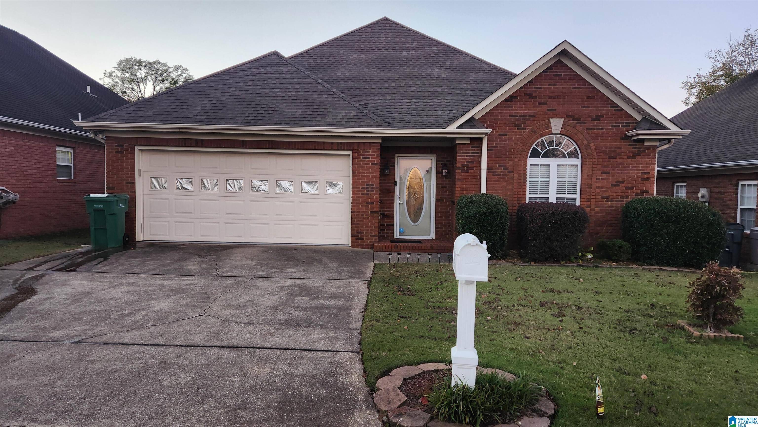 140 VICTORIA LANE, Pleasant Grove, AL 35127