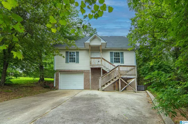 108 BLACKHAWK LANE, Moody, AL 35004