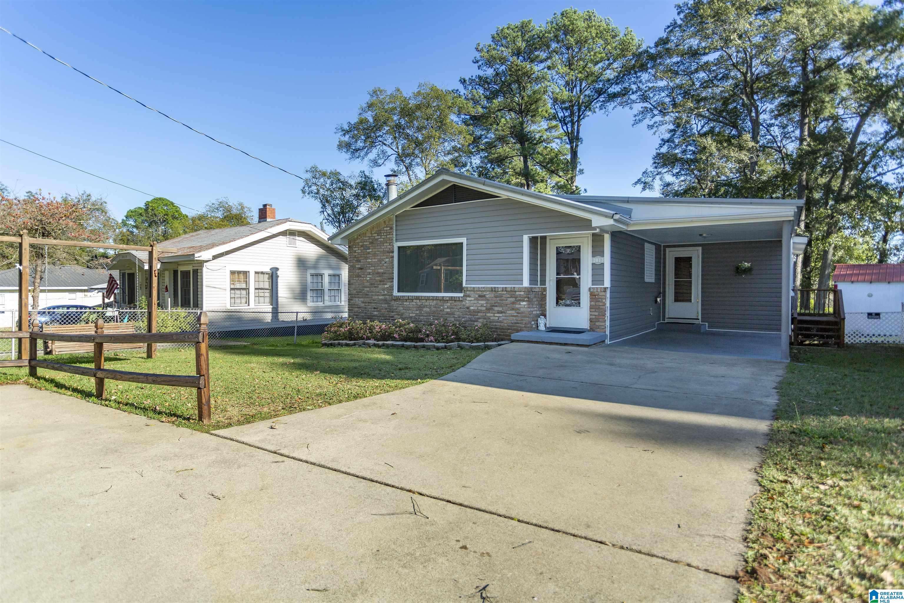 2013 30TH AVENUE, Hueytown, AL 35023