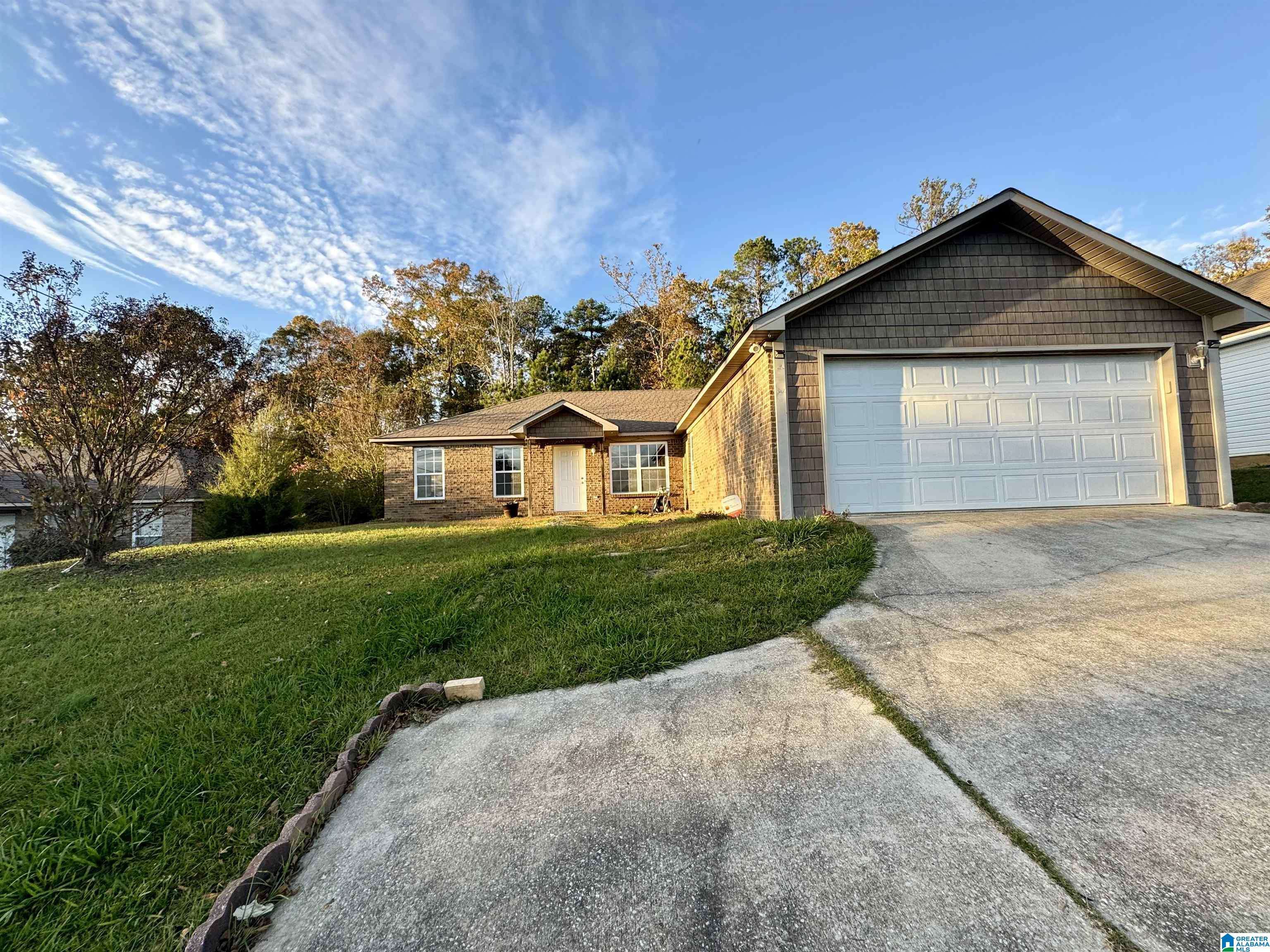 21886 EASTERN VALLEY ROAD, Mccalla, AL 35111