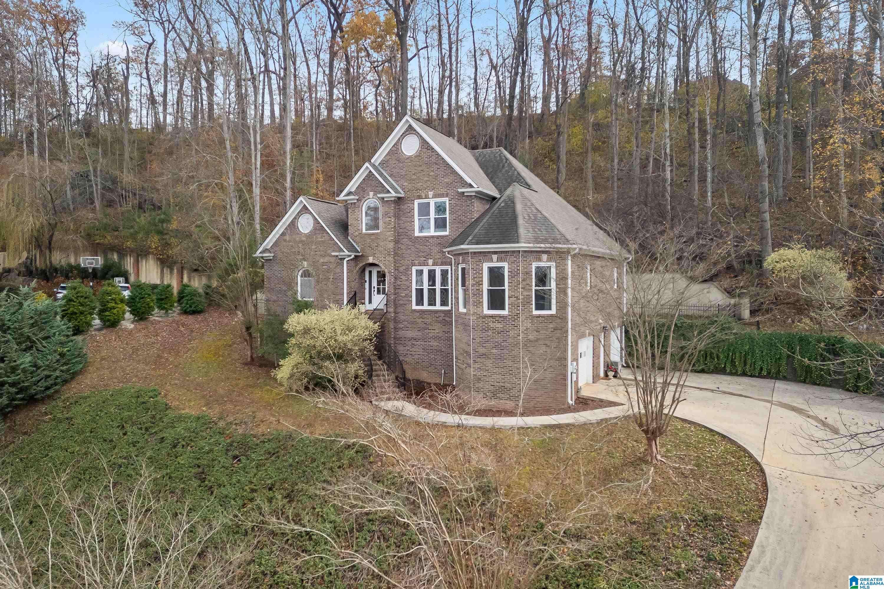 Birmingham, AL 35242,160 BRIDGE DRIVE