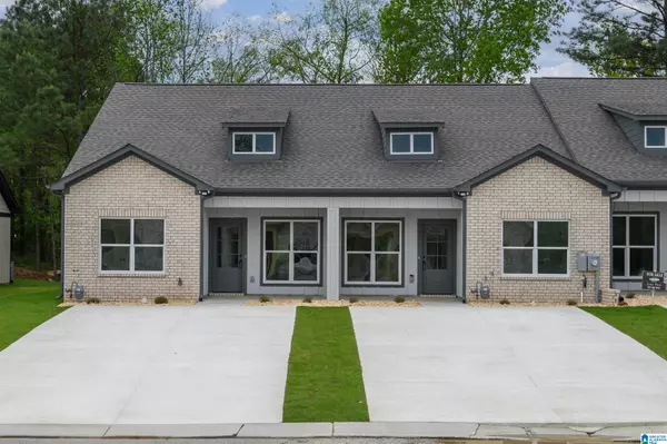 105 TRIFECTA DRIVE, Calera, AL 35040