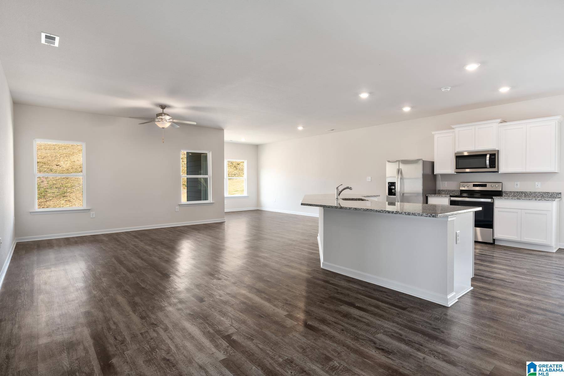 Pinson, AL 35126,4537 MORGAN DRIVE