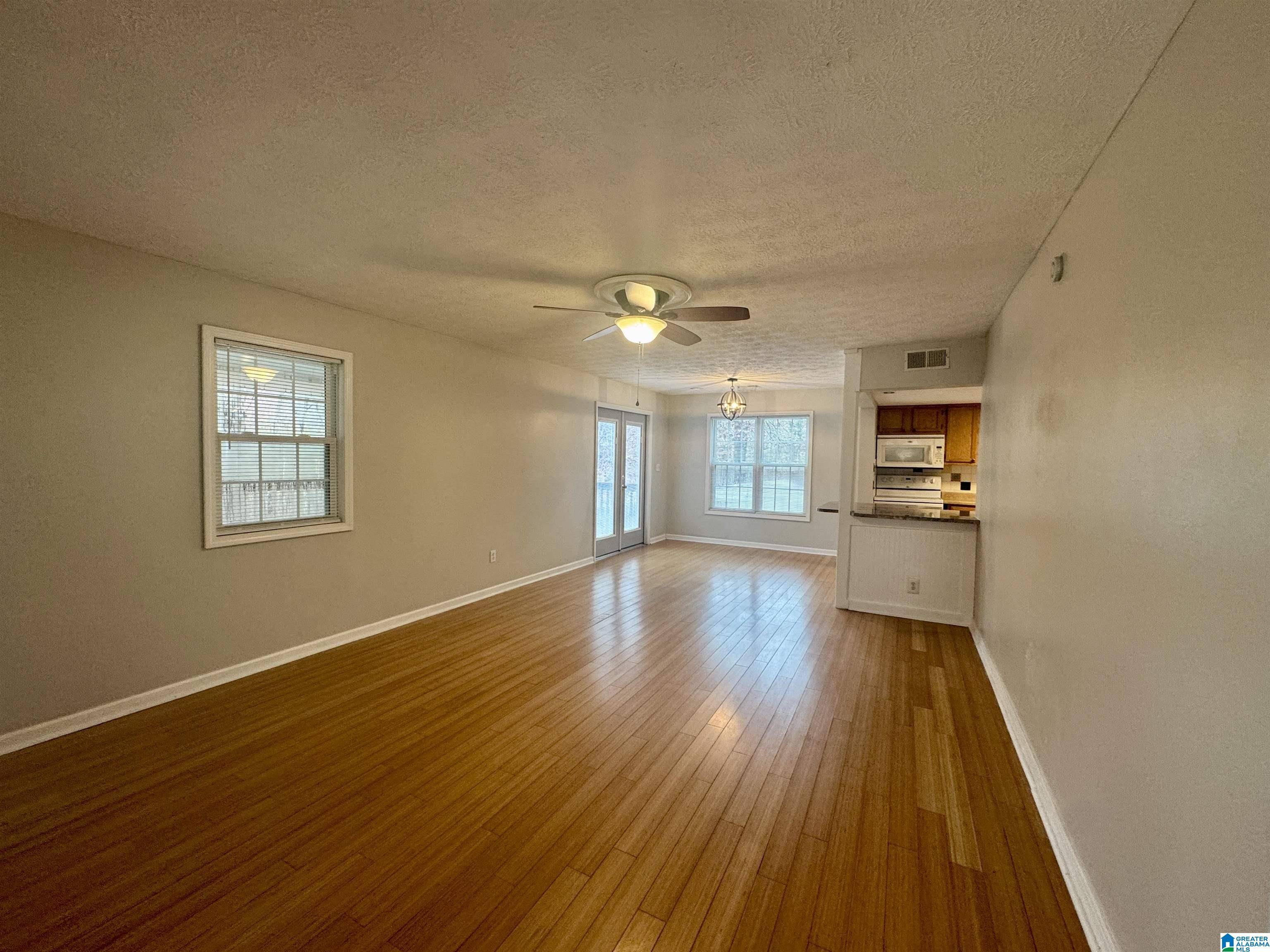 Mccalla, AL 35111,20708 HONEYSUCKLE LANE