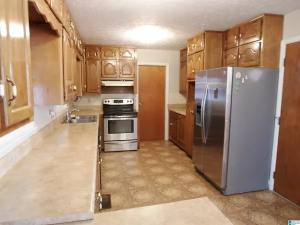 Anniston, AL 36206,625 BRENTWOOD DRIVE