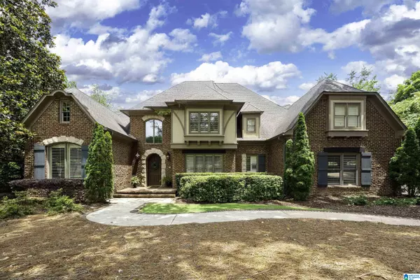 7046 N HIGHFIELD DRIVE N, Hoover, AL 35242