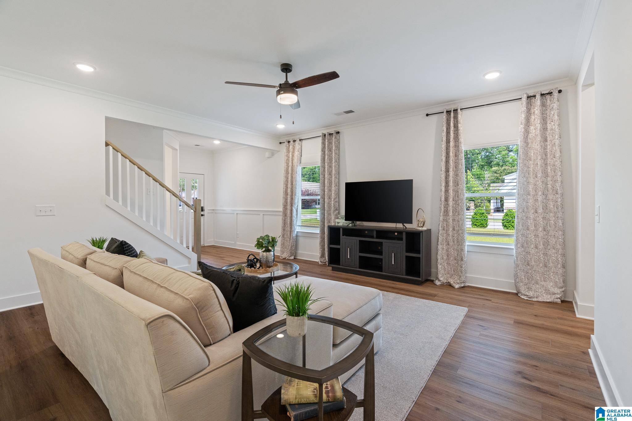 Cropwell, AL 35054,2898 LAKEHILL DRIVE