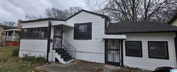 208 23RD STREET SW, Birmingham, AL 35211