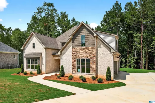 Pelham, AL 35124,513 GREY OAKS GROVE