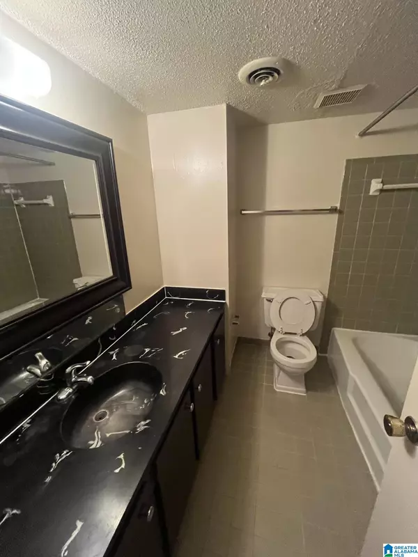 Birmingham, AL 35205,2325 S 10TH COURT S