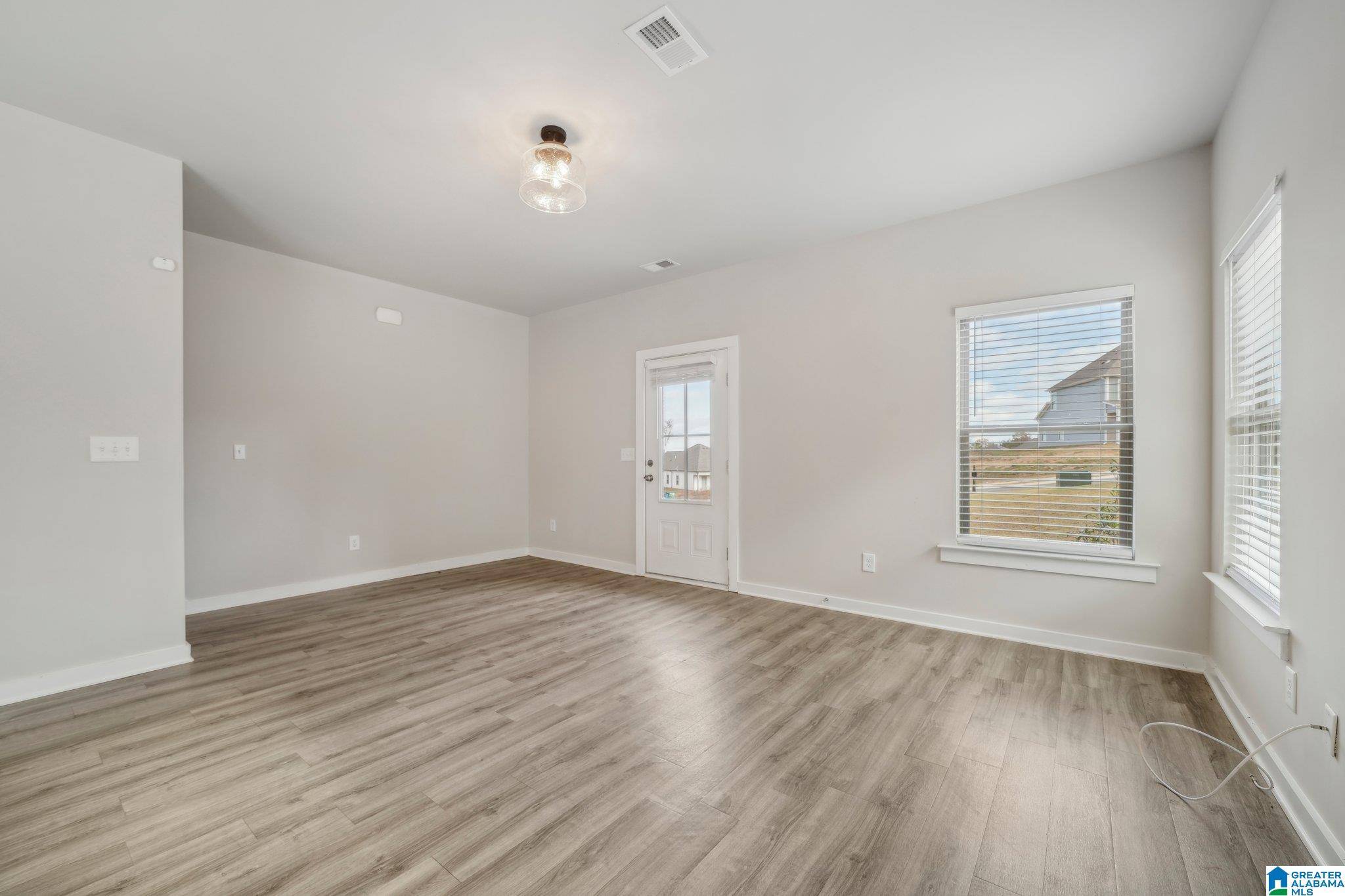 Jemison, AL 35085,430 RIDGEVIEW CIRCLE