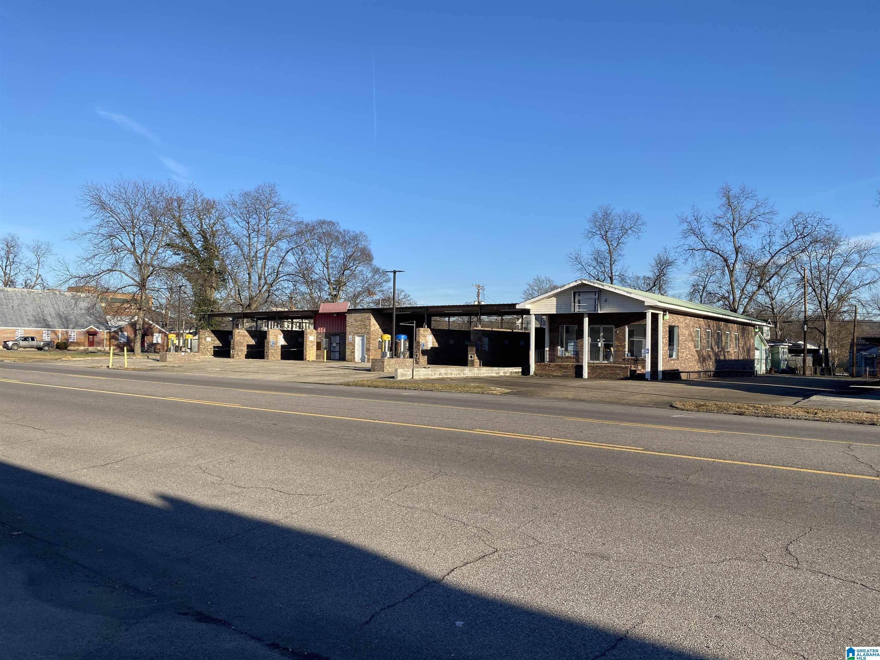 1523 4TH AVENUE N, Bessemer, AL 35020