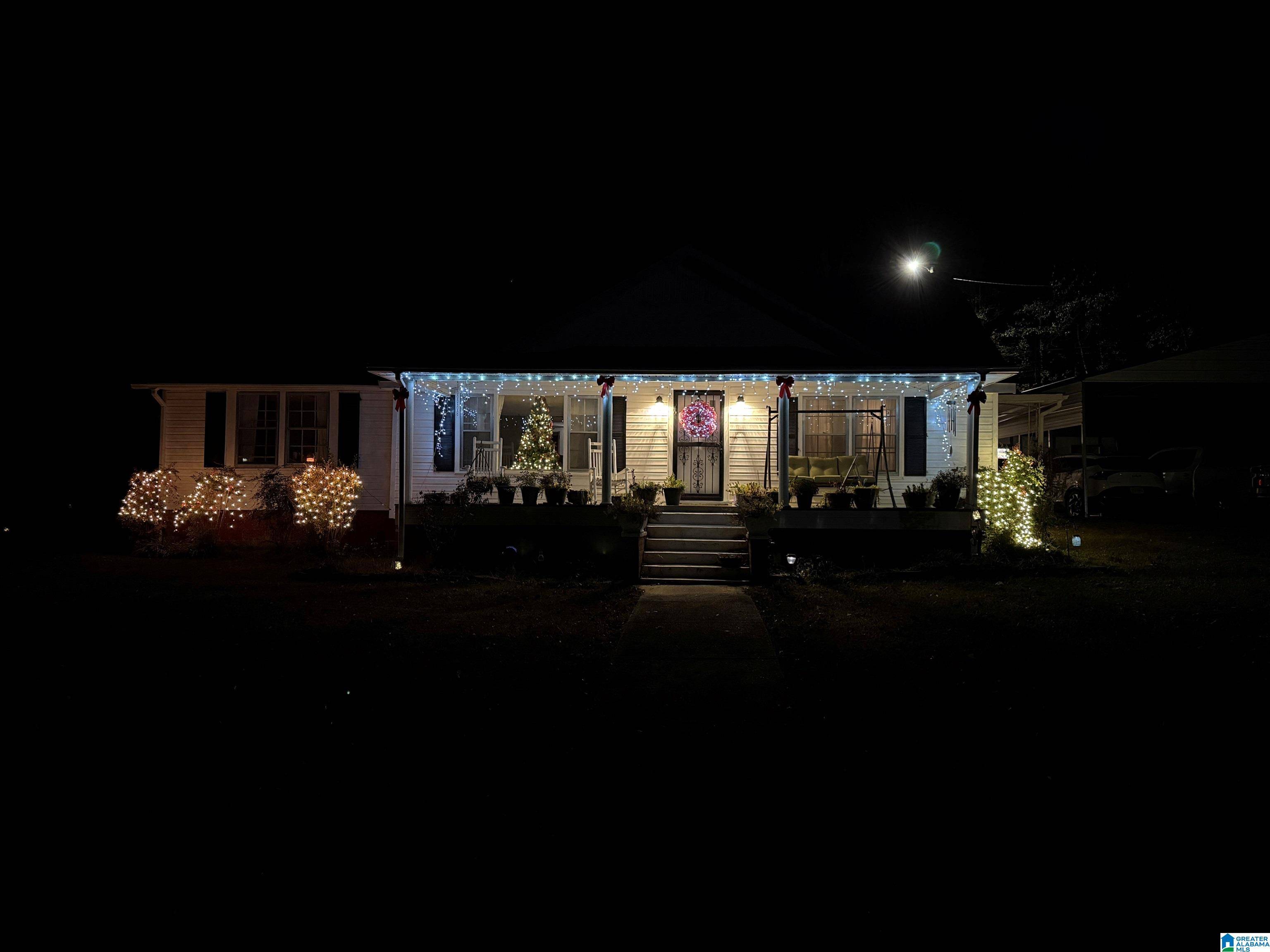 Talladega, AL 35160,575 MEADOW GLEN LANE